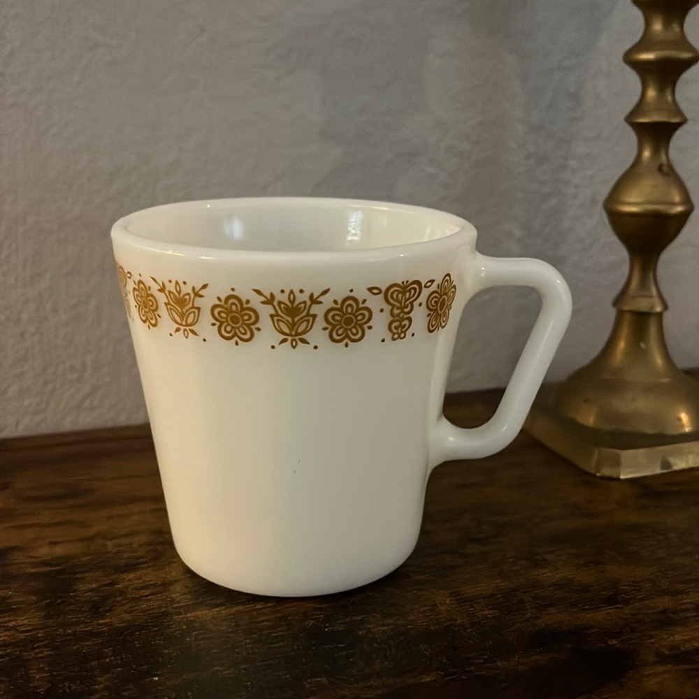 Vintage Pyrex Coffee Cup Butterfly Gold Milk Glass Corelle Mug Collectable #1410